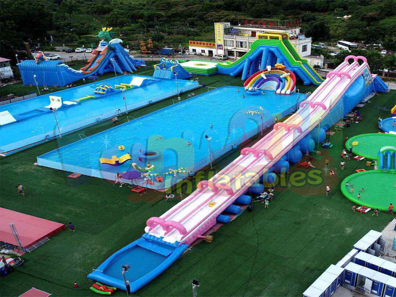 Parc aquatique gonflable géant flottant parcours d'obstacles île gonflable