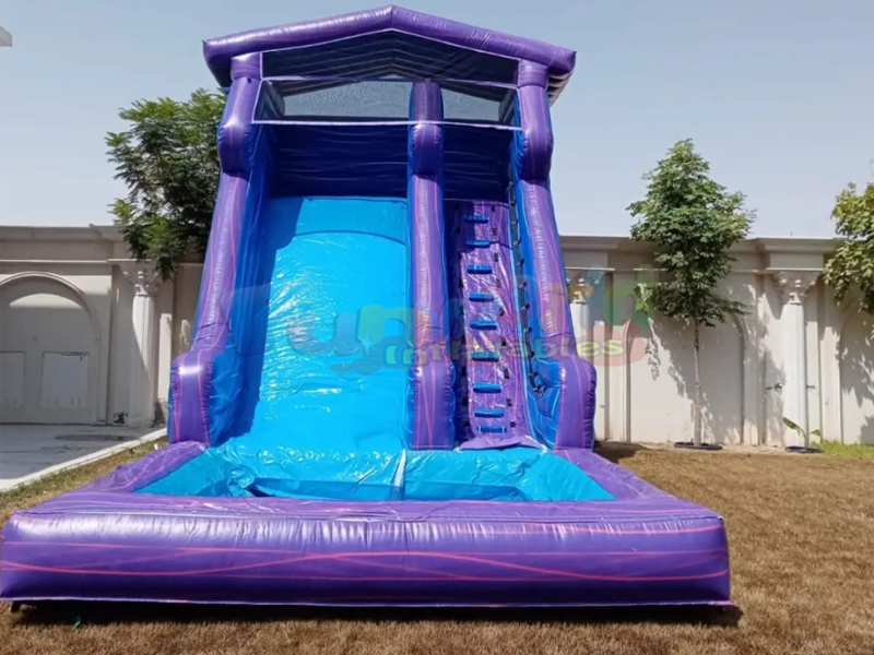 Scivolo d'acqua gonfiabile commerciale per bambini all'aperto con casa gonfiabile per il cortile