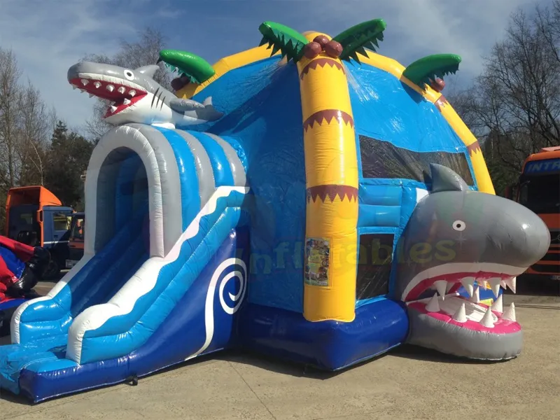 Outdoor kids giant inflatable bounce house moon bounce bounce house for parties