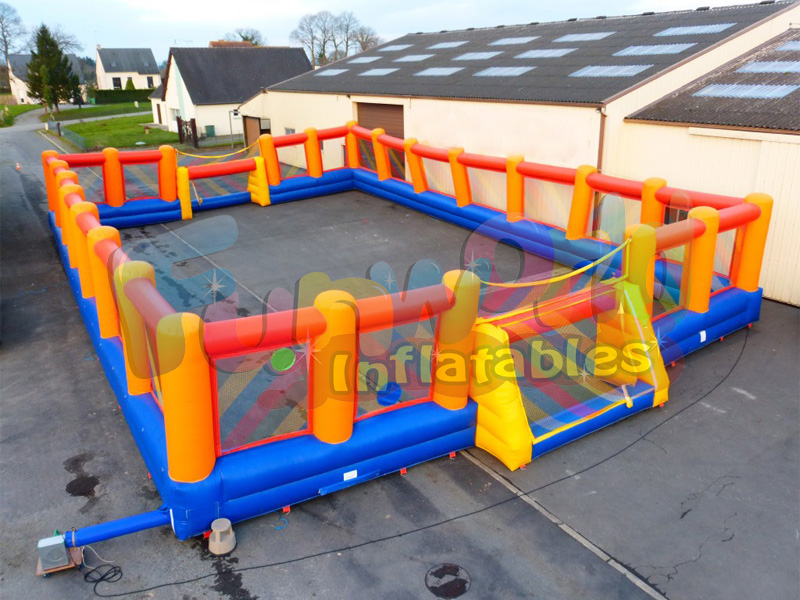 Juegos de deportes al aire libre campo de fútbol inflable castillo de fútbol campo de fútbol inflabl