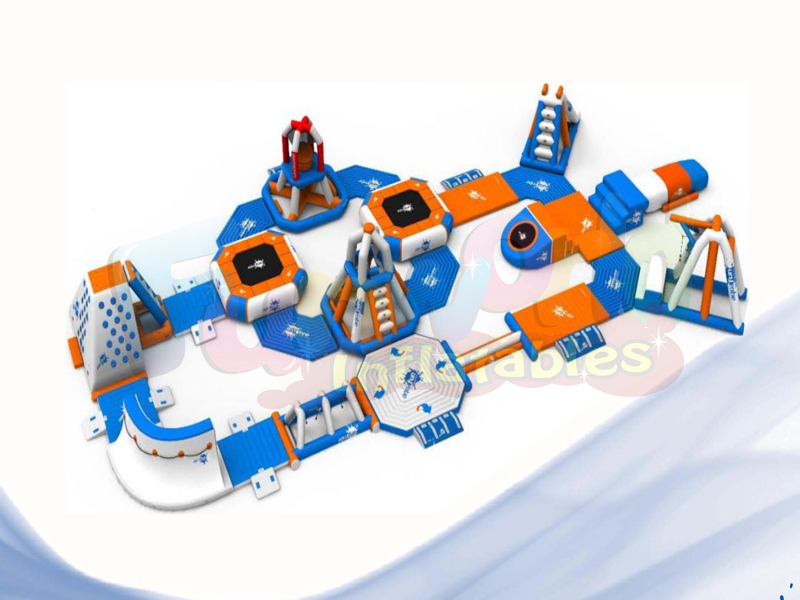 Parque acuático inflable popular se desliza para la venta flotador de piscina inflable