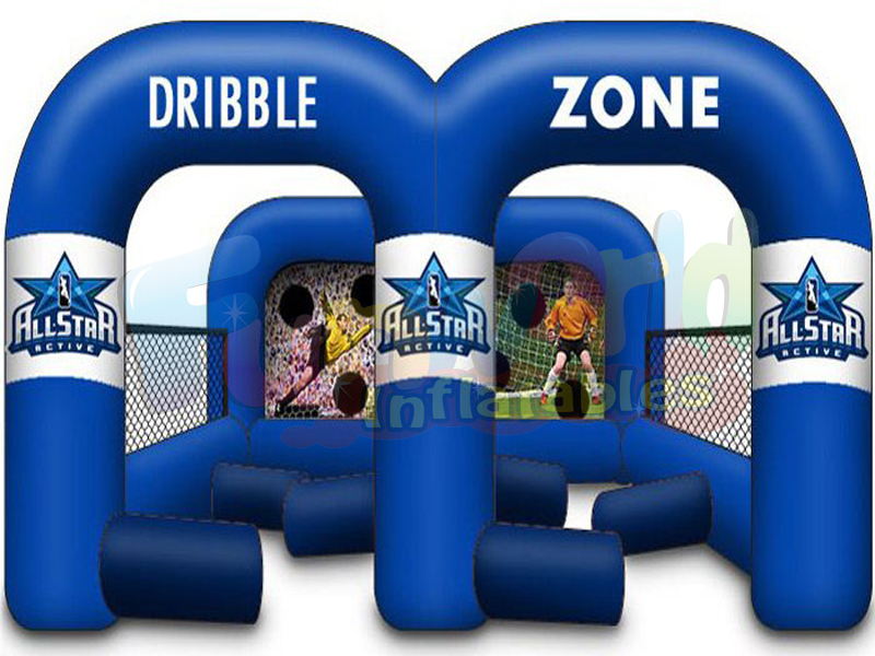 Outdoor voetbal dribbel opblaasbare sport game opblaasbare voetbalveld voor verkoop